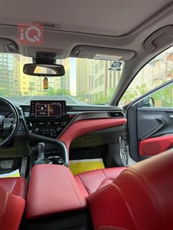 تۆیۆتا کامری